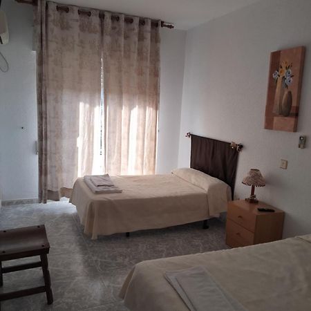 Hostal Restaurante El Labrador Талавера де ла Рейна Екстериор снимка
